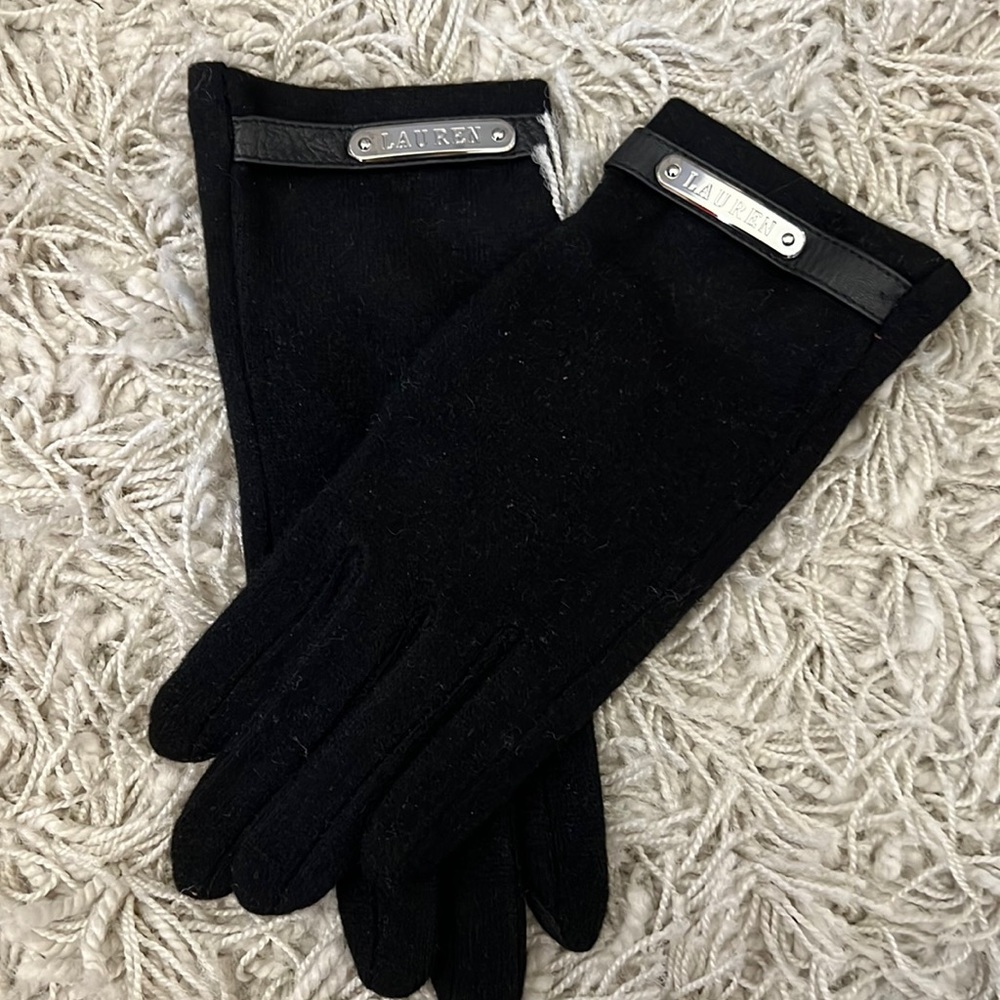 Ralph Lauren gloves size medium